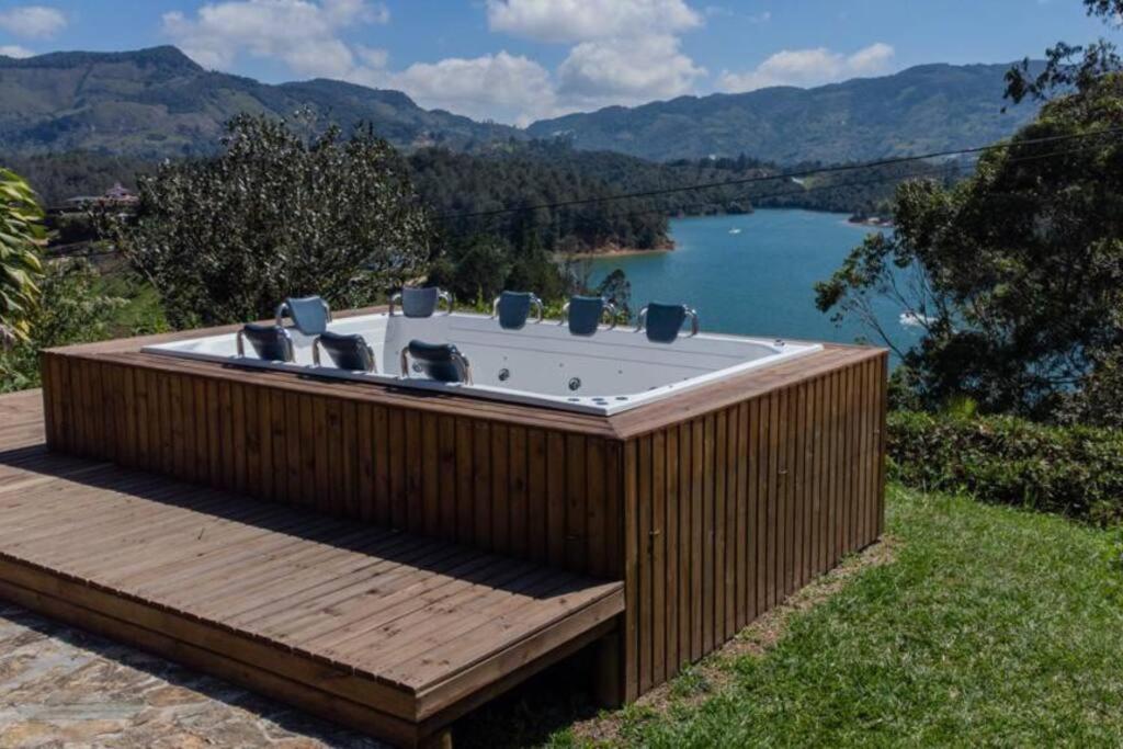 El Paraiso Villa