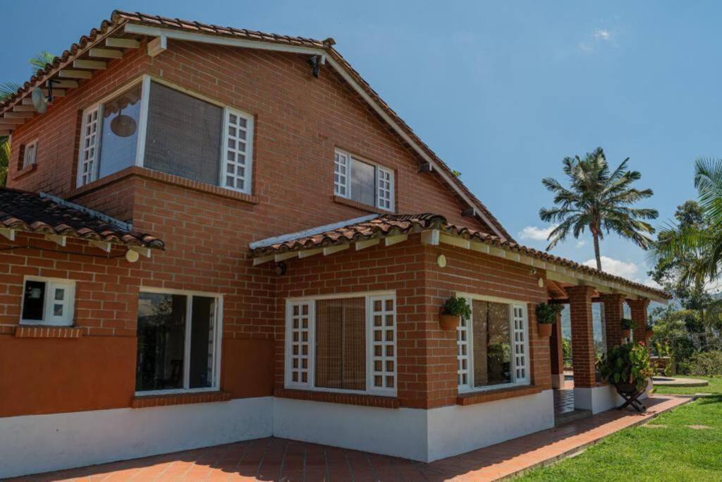 El Paraiso Villa *