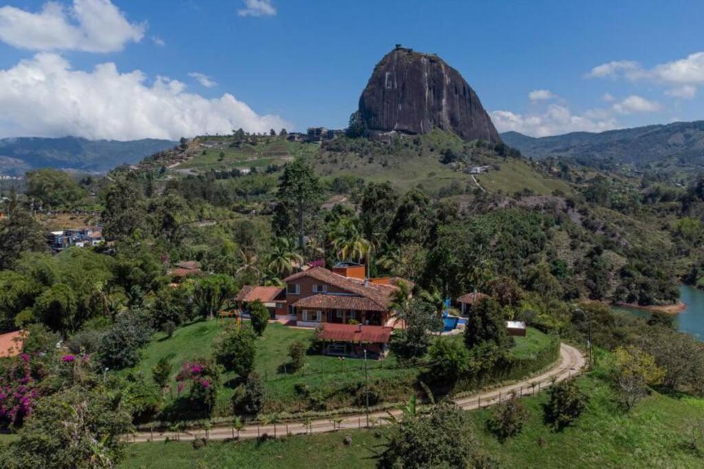 El Paraiso