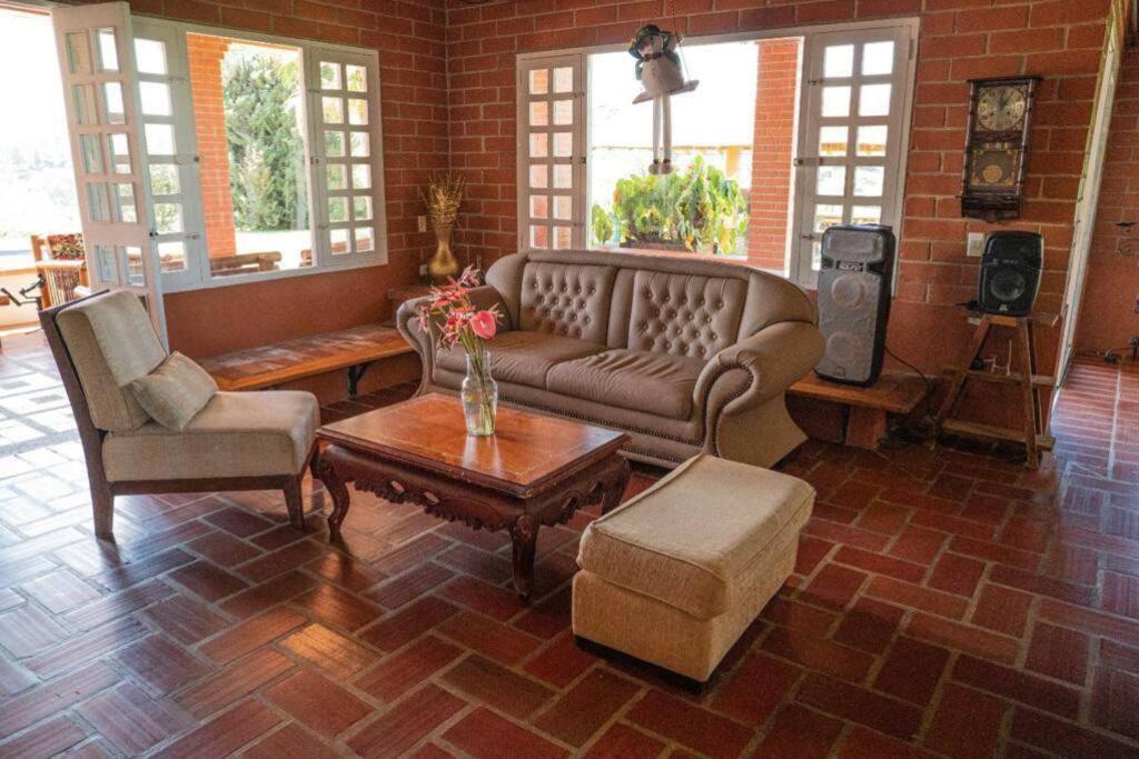 Villa El Paraiso