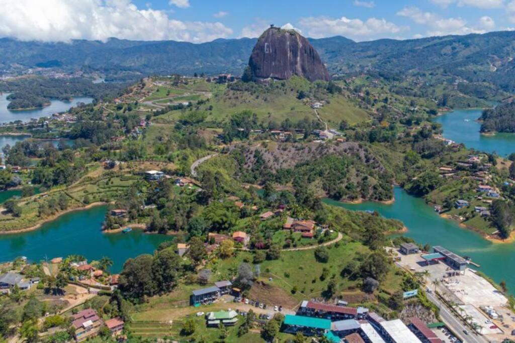 El Paraiso Villa Guatape